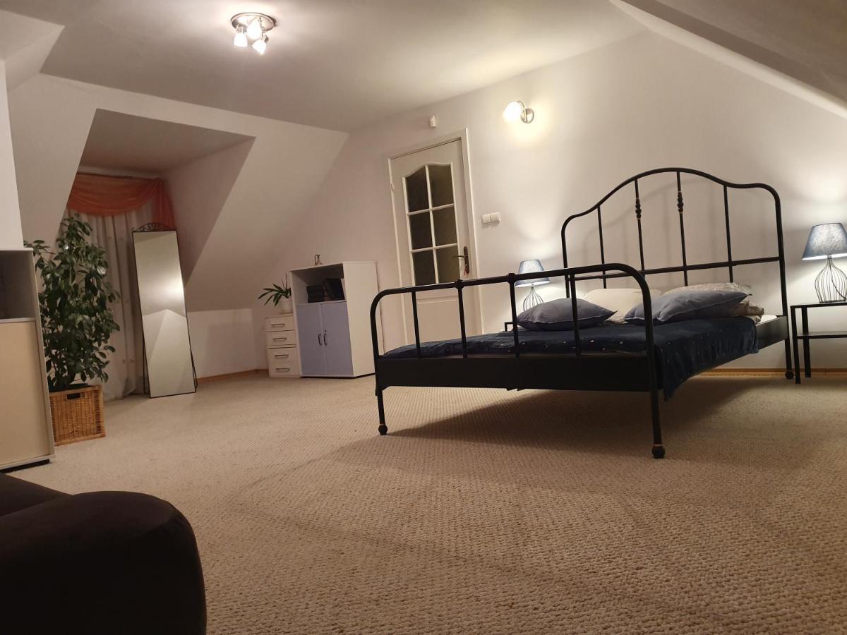 Mieszko Rooms Легьоново Экстерьер фото